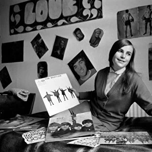Young Bealtes fan with her albums in her bedroom. December 1969 Z11800-004