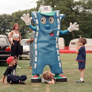 Young children enjoy St Helens show. Sherdley Park, St Helen, Merseyside. 27th July 1996