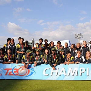 Pakistan & England Ladies Both Wold Cup Winners Pakistan