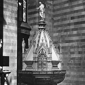Baptismal font, work in Orvieto cathedral