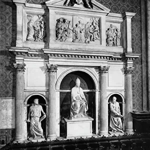 Monument of Pope Leo X, Rome, Church of S. Maria sopra Minerva
