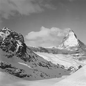 View of the mountains and the peak of the Matterhorn