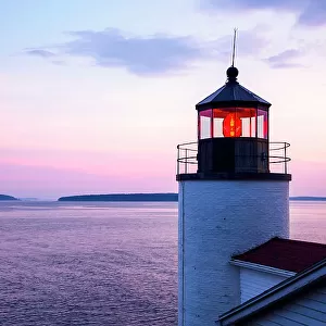 Maine, Bass Harbor head lighthouse