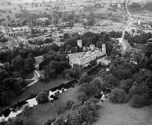Warwick Castle Aerial Print 1920