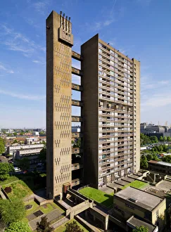 Architecture/modern architecture tall buildings/balfron tower dp137832 Architecture/modern architecture tall buildings/balfron tower dp137832