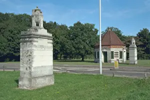 Historic England Monuments Prints: Commemorative Urns