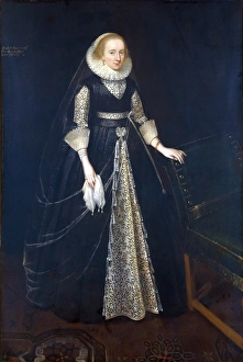 Elizabeth Howard J920197