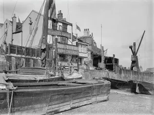 Prints of Prospect of Whitby, Wapping Wall, Wapping, Tower Hamlets, Greater London River Thames Prints: Print of the Prospect of Whitby pub, circa 1520