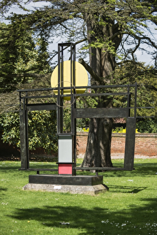 Hepworth - Construction (Crucifixion) DP173287 Hepworth - Construction (Crucifixion) DP173287