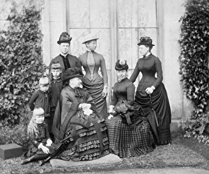 Queen Victoria and family 1884 M950877 Queen Victoria and family 1884 M950877