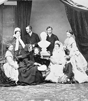 Queen Victoria and her family N950006 Queen Victoria and her family N950006
