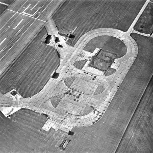 Airports and airfields Collection: Thurleigh Airfield, Bedford 18945_22