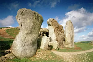 Stone Age Collection: West Kennet Long Barrow K910277
