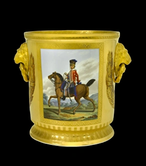 Wine cooler depicting a Hanoverian Hussar N081110 Wine cooler depicting a Hanoverian Hussar N081110
