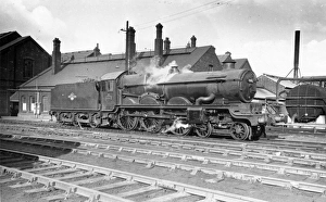 No 5002 Ludlow Castle outside Swindon Works, 1962 No 5002 Ludlow Castle outside Swindon Works, 1962