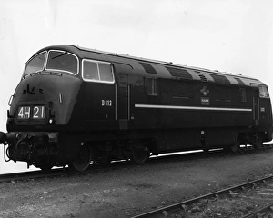 No D813 Diadem - Warship Class Diesel Hydraulic Locomotive No D813 Diadem - Warship Class Diesel Hydraulic Locomotive