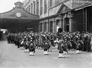 Highland Band at Paddington Station, 1915 Highland Band at Paddington Station, 1915