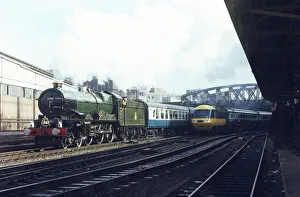 King George V and an Intercity 125 at Paddington Station, 1971 King George V and an Intercity 125 at Paddington Station, 1971
