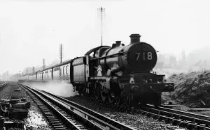 Castle Class Locomotive Prints: Castle Class Locomotive No. 5040, Stokesay Castle, April 1959