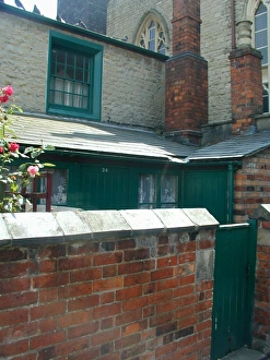 Back yard of No 34 Faringdon Road - present day Back yard of No 34 Faringdon Road - present day