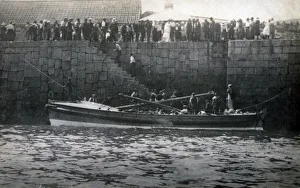 St Mary's lifeboat Watson Motor class ON 648 Elsie arriving at quay St Mary's lifeboat Watson Motor class ON 648 Elsie arriving at quay
