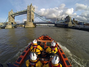 Inshore lifeboats/tower e class lifeboat hurley burly e 07 heading Inshore lifeboats/tower e class lifeboat hurley burly e 07 heading