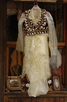 Albaniz. Kruje. Albanian traditional dress. Bazaar Albaniz. Kruje. Albanian traditional dress. Bazaar