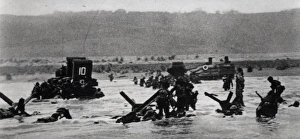 American Troops landing on D-Day'; Second World War, 1944 American Troops landing on D-Day'; Second World War, 1944