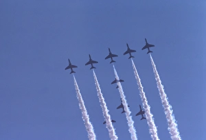 BAe Systems Hawks RAF Red Arrows Wineglass Cosford 1991 BAe Systems Hawks RAF Red Arrows Wineglass Cosford 1991