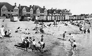 Beach scene, Walton-on-the-Naze, Essex Beach scene, Walton-on-the-Naze, Essex