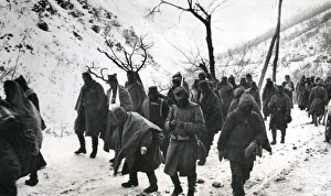 Captured Serbian troops, Ibar Valley, Serbia, WW1 Captured Serbian troops, Ibar Valley, Serbia, WW1