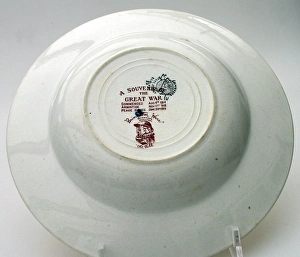 Cream pottery porridge bowl - WWI - Bairnsfatherware Cream pottery porridge bowl - WWI - Bairnsfatherware