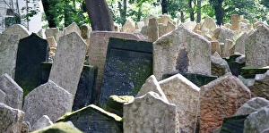 Czech Republic. Prague. Old Jewish Cemetery. Was in use Czech Republic. Prague. Old Jewish Cemetery. Was in use