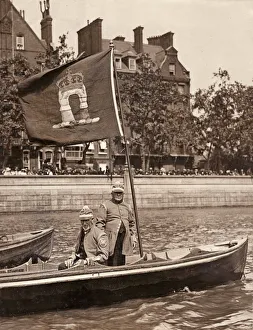 Doggett's Coat and Badge Race, River Thames, London Doggett's Coat and Badge Race, River Thames, London