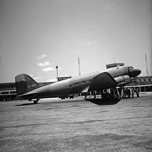 Douglas C-47 U-401 Uganda Army AF Dar es Salaam 1966 Douglas C-47 U-401 Uganda Army AF Dar es Salaam 1966