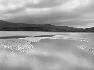Natural Scenery Prints: THE EBBING TIDE