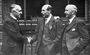 Eric Liddell Print: 1931 Greeting at Albert Hall
