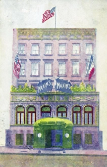 The fa硤e of Maxims restaurant in New York The fa硤e of Maxims restaurant in New York
