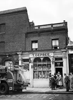 Fire in Danbury Street, Islington, N1 Fire in Danbury Street, Islington, N1