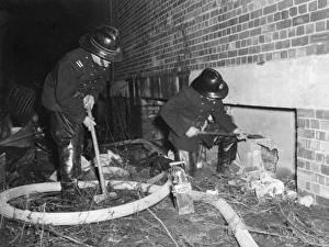 Firefighters in action, Waterden Road, London N1 Firefighters in action, Waterden Road, London N1