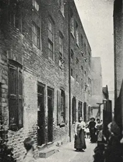 Frying Pan Alley, East End of London Print