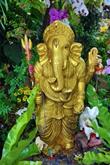 Ganesha Statue, Wat Prathat Doi Suthep temple, Chiang Mai Ganesha Statue, Wat Prathat Doi Suthep temple, Chiang Mai