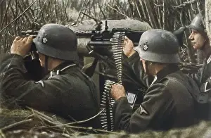 German Military Equipment Prints: German Machine Gunners