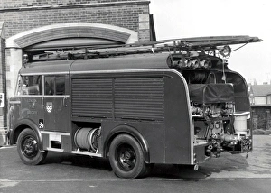 GLC-LFB - Former County Brigade pump fire engine GLC-LFB - Former County Brigade pump fire engine