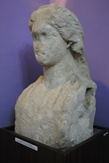 Goddess Demeter. Marble. 4th century BC Goddess Demeter. Marble. 4th century BC