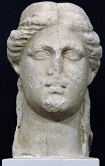 GREEK ART. REPUBLIC OF ALBANIA. Bust of Demeter, III-II cent GREEK ART. REPUBLIC OF ALBANIA. Bust of Demeter, III-II cent