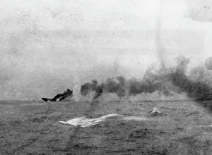 HMS Indefatigable sinking, Battle of Jutland, WW1 HMS Indefatigable sinking, Battle of Jutland, WW1