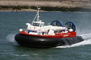 The Hovertravel Ryde to Portsmouth hovercraft arrives The Hovertravel Ryde to Portsmouth hovercraft arrives
