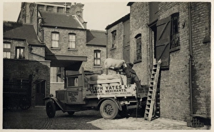 Joseph Yates Ltd - 33 Vauxhall Bridge Road Joseph Yates Ltd - 33 Vauxhall Bridge Road