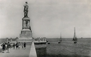 De Lesseps statue at the entrance of the Suez Canal, Egypt De Lesseps statue at the entrance of the Suez Canal, Egypt